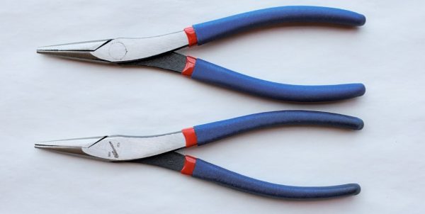 5044 - 8″ Long Reach Needle Nose With Serrated Jaw